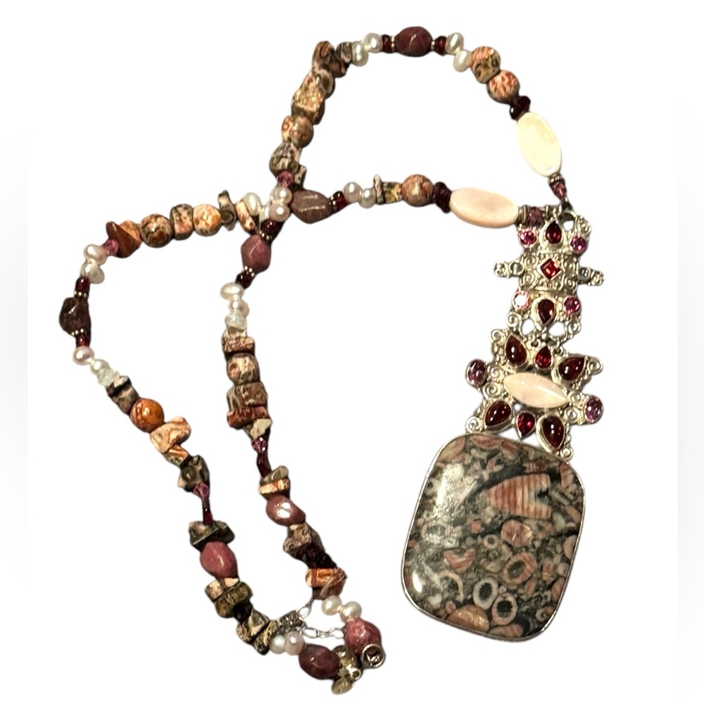 Vintage Sajen 925 Sterling Silver Necklace Garnet amethyst MOP fancy pendant
